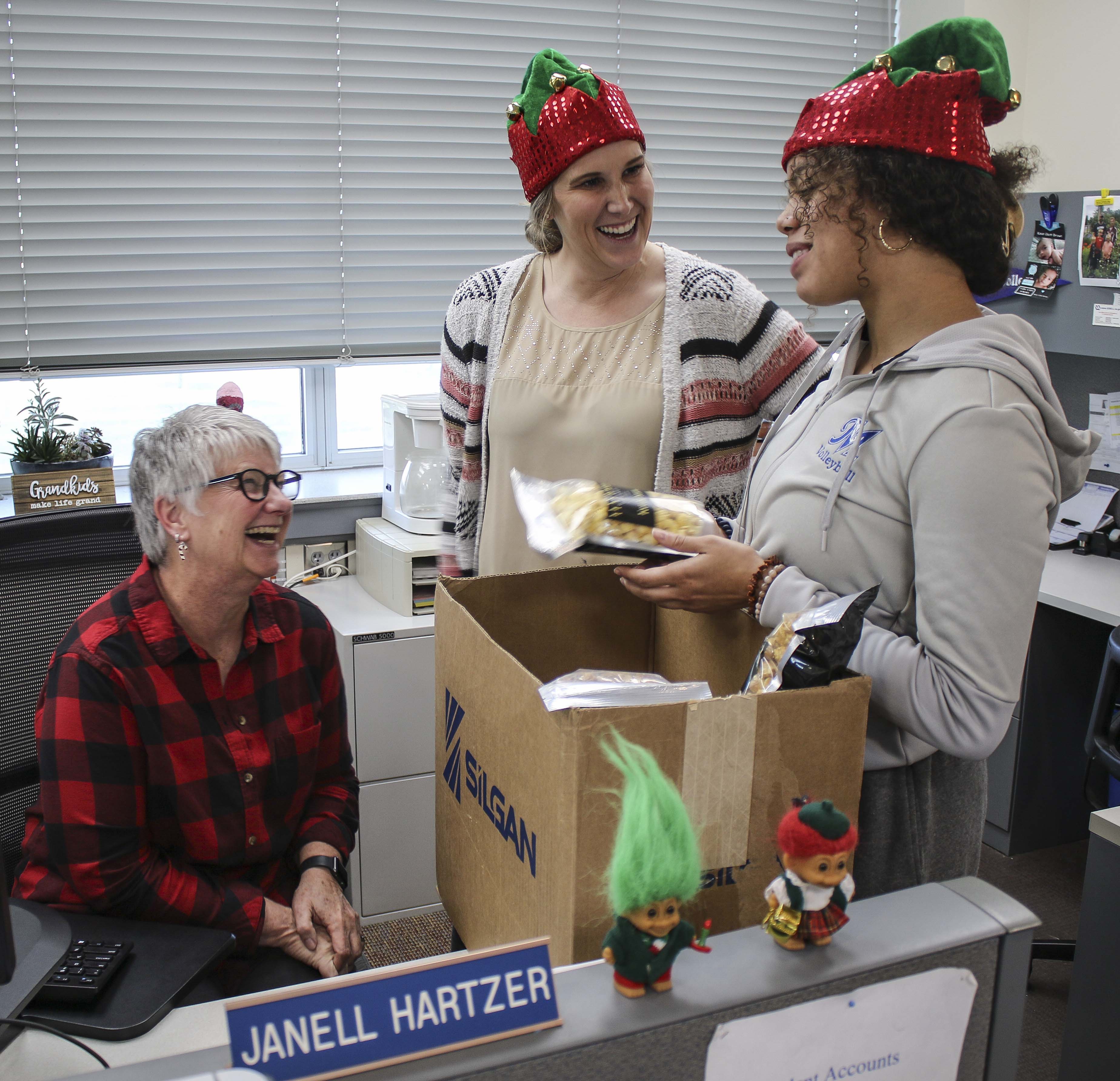 MCC Learning Commons appreciation gift delivery